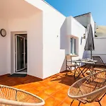 Downtown Rooftop 1 Bedroom דירה *