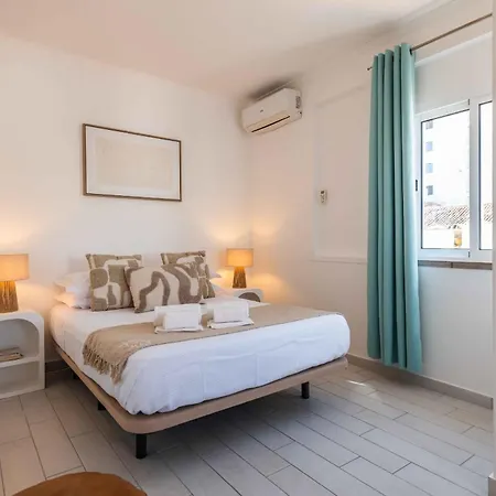 Downtown Rooftop 1 Bedroom Διαμέρισμα